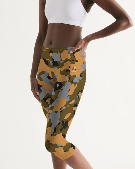 Camouflage Mid-Rise Capri Leggings